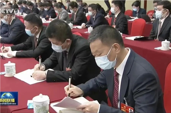 四川新闻联播｜费功全委员：肩负社会责任 促进共同富裕